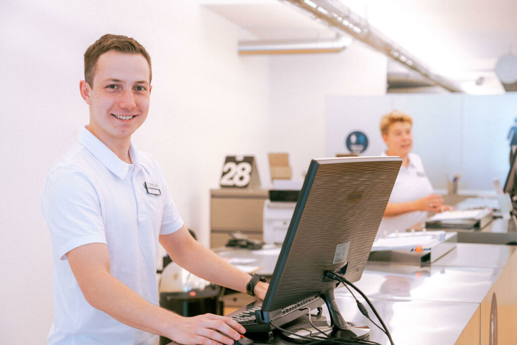 Trainingseinstieg jederzeit möglich Für jeden der etwas für sich bzw. seine Gesundheit tun möchte – Ein Trainingseinstieg ist jederzeit sinnvoll.